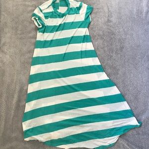 Neesee’s dress knee length dress